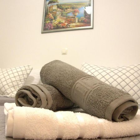 Apartment Misic Trogir Luaran gambar