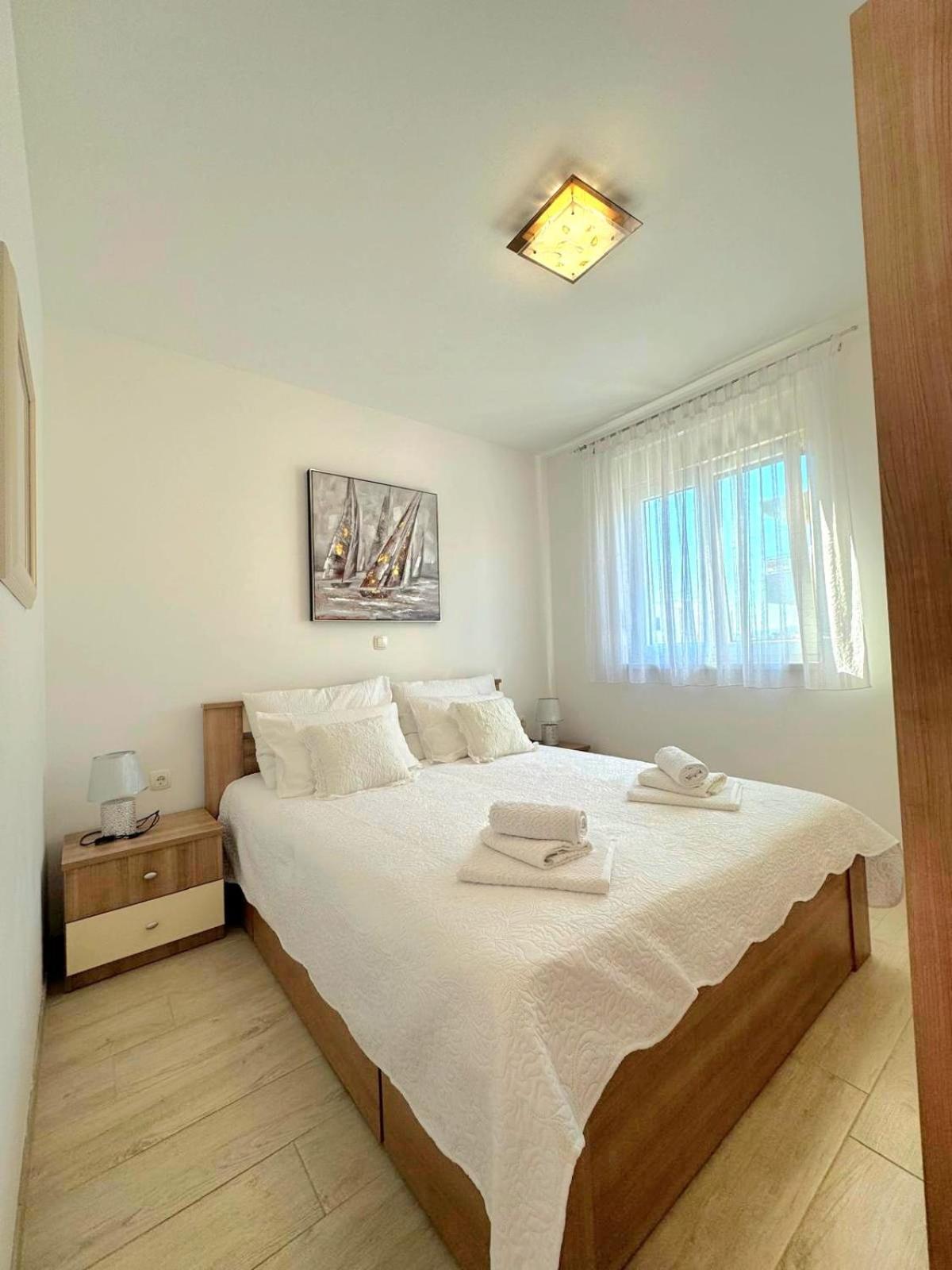 Apartment Misic Trogir Luaran gambar