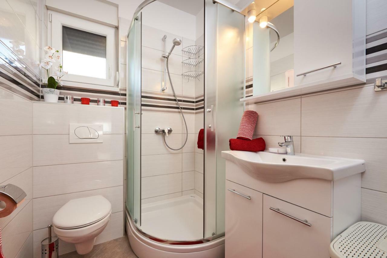 Apartment Misic Trogir Luaran gambar