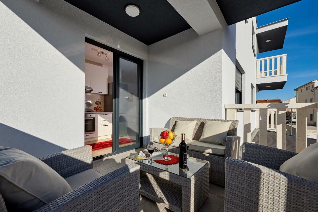 Apartment Misic Trogir Luaran gambar